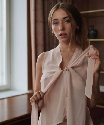 Карина